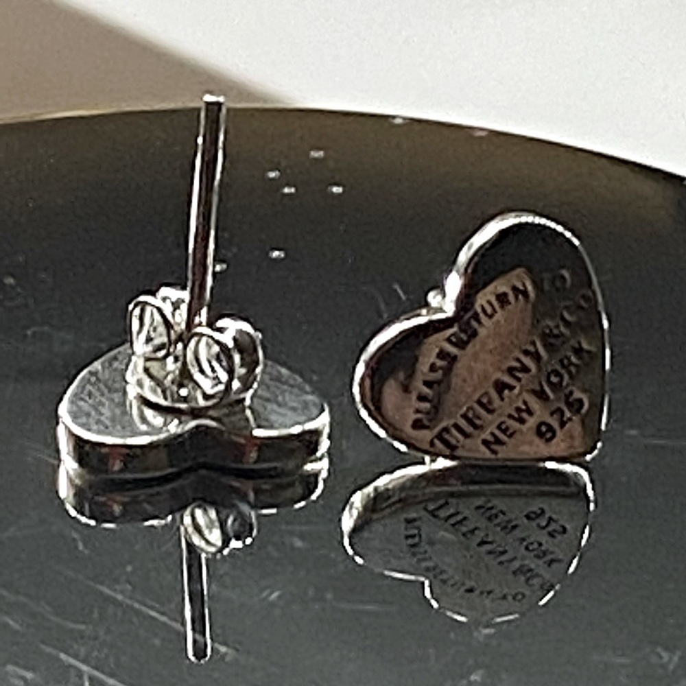 SOLD - Tiffany Earrings no box